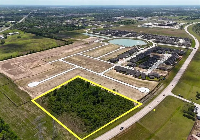 2nd image of 17227 Fm 523, Angleton, TX 77515 | MLS# 58331973