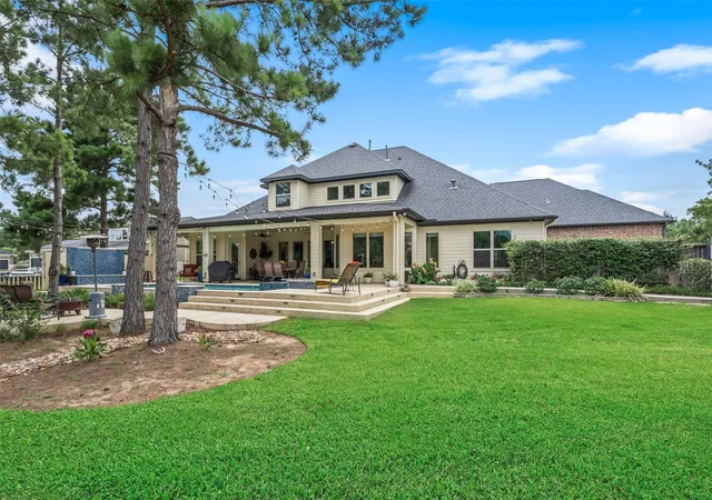 Photo 2 of Single family home for sale at 9108 Ridgelake Ct, Montgomery, TX 77316 | MLS# 5272159 | Listing updated on 2026-09-14