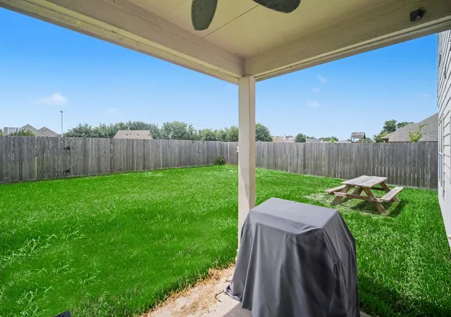39th image of 2014 Orchard Spring Dr, Pearland, TX 77581 | MLS# 82669550