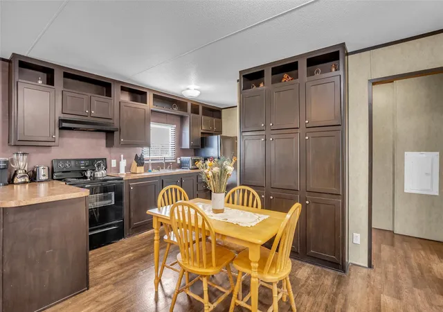 Photo 3 of Single family home for sale at 335 County Rd 340, Cleveland, TX 77327 | MLS# 21378533 | Listing updated on 2026-05-13