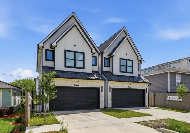 2nd image of 6723 Burkett St, Houston, TX 77021 | MLS# 83103541