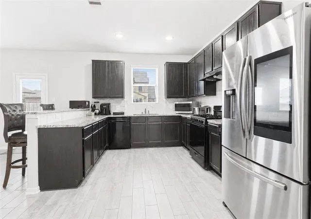 Photo 4 of Single family home for sale at 128 Shining Point Dr, Waller, TX 77484 | MLS# 24886041 | Listing updated on 2026-07-31