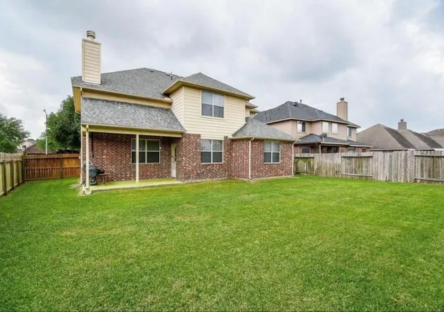 Photo 2 of Single family home for sale at 21413 Quail Point Ln, Porter, TX 77365 | MLS# 78359650 | Listing updated on 2026-08-04