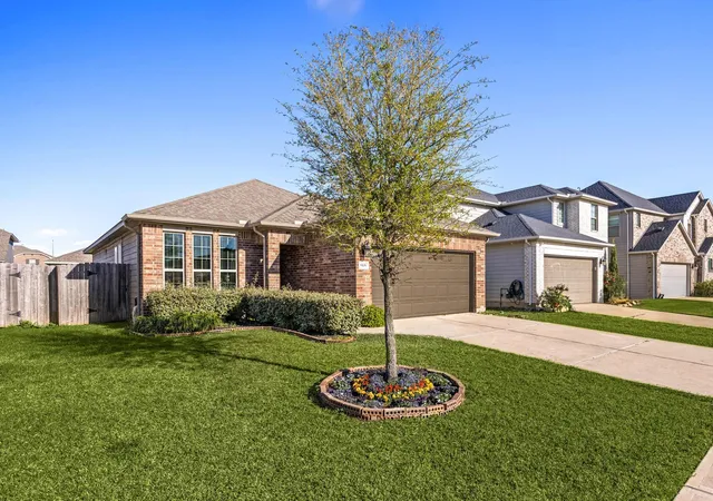 Photo 2 of Single family home for sale at 8106 Colony Chase Ct, Richmond, TX 77407 | MLS# 18328557 | Listing updated on 2026-09-15