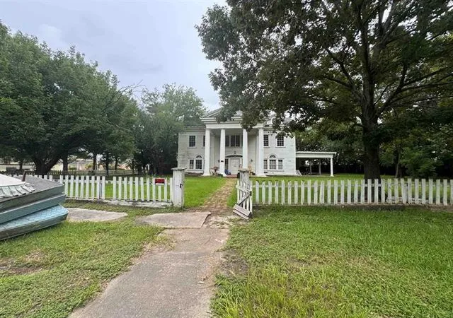 1st image of 1792 Broadway St, Beaumont, TX 77701 | MLS# 60961084