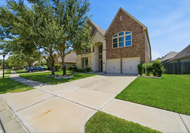 3rd image of 3409 Melony Hill Ln, Pearland, TX 77584 | MLS# 37185049