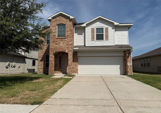 Photo 2 of Single family home for sale at 2407 Cactus Bend Dr, Humble, TX 77396 | MLS# 59068335 | Listing updated on 2026-09-05