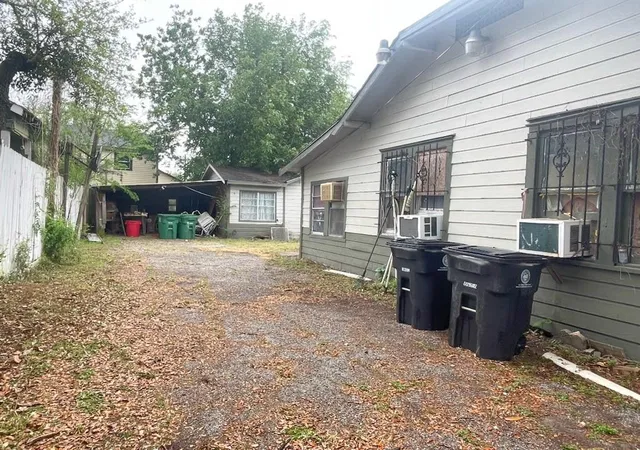 5th image of 7330 Avenue I, Houston, TX 77011 | MLS# 9054628