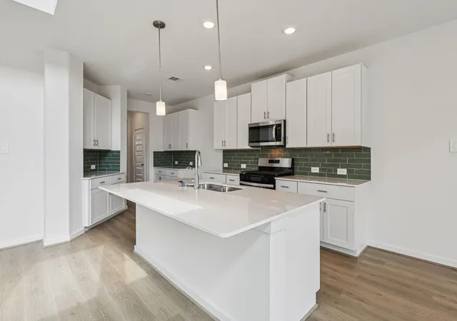 Photo 1 of Sale Pending at 2118 Rawls Ranch Dr, Conroe, TX 77301 | MLS# 68802402 | Listing updated on 2026-09-11