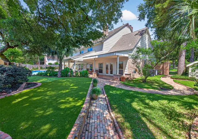 Photo 3 of Mansion for sale at 9303 Tranquil Park Dr, Spring, TX 77379 | MLS# 17471318 | Listing updated on 2026-09-21