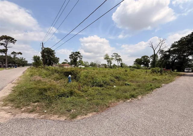 1st image of 9204 Exeter St, Houston, TX 77093 | MLS# 91307495