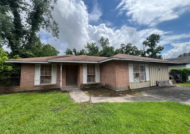 1st image of 9310 Richland Dr, Houston, TX 77078 | MLS# 93629816