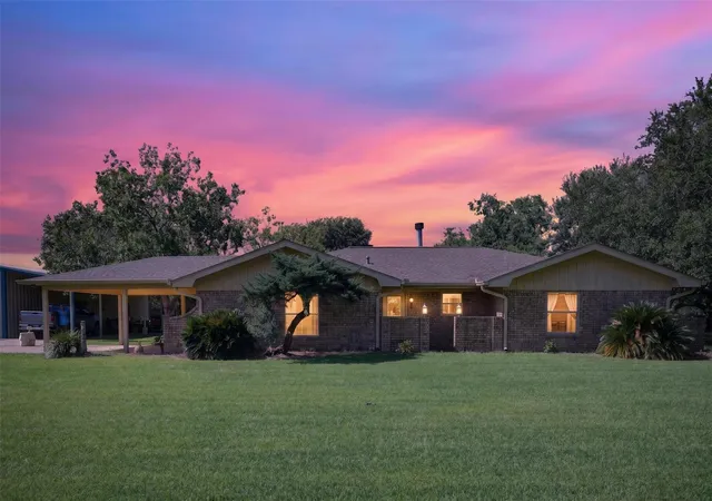 2nd image of 1228 Cook Rd, Winnie, TX 77665 | MLS# 78093107