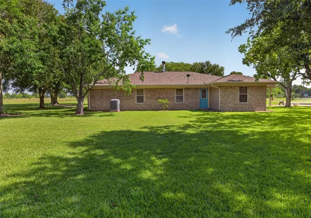 4th image of 1228 Cook Rd, Winnie, TX 77665 | MLS# 78093107