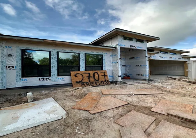 5th image of 2707 Areba St, Houston, TX 77091 | MLS# 39616354