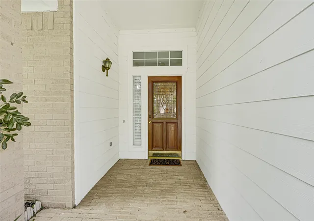 Photo 2 of Single family home for sale at 1614 Roaring Springs Ln, Seabrook, TX 77586 | MLS# 12022114 | Listing updated on 2026-08-29