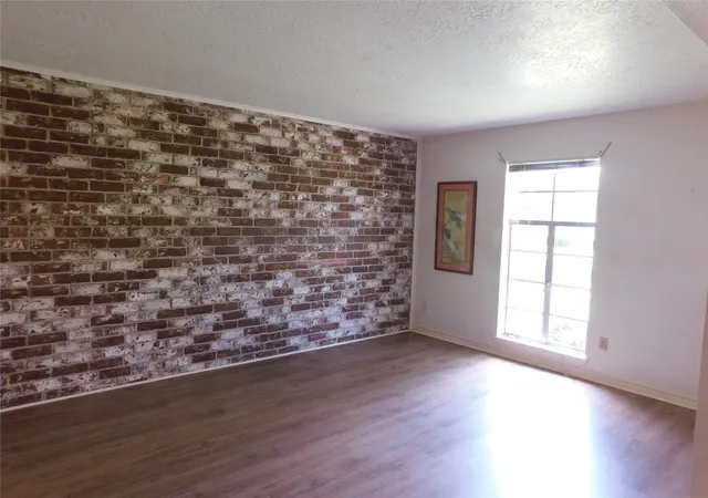 Homes for sale in Friendswood, TX | 3980 Laura Leigh Dr, Friendswood, TX 77546 | MLS# 94171924