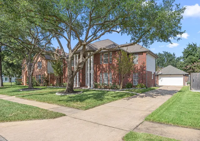 2nd image of 10214 Hedge Way Dr, Houston, TX 77065 | MLS# 272325
