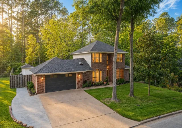 1st image of 1415 River Oaks Dr, Huntsville, TX 77340 | MLS# 22800913