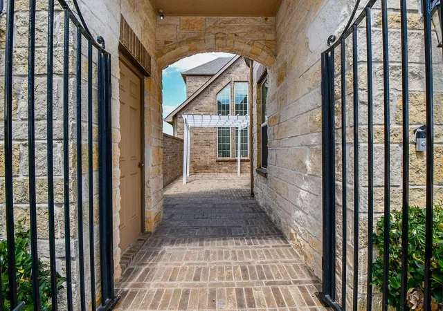 Homes for sale in Katy, TX | 3302 Brampton Island Dr, Katy, TX 77494 | MLS# 74587501