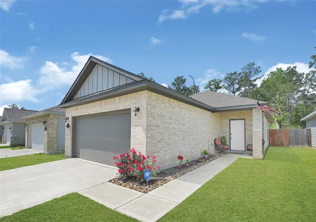 Photo 1 of Single family home for sale at 21066 Voyage Ln, Porter, TX 77365 | MLS# 48497485 | Listing updated on 2026-09-12