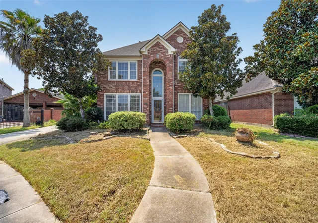 Photo 1 of Single family home for sale at 10038 Katherine Ct, Houston, TX 77089 | MLS# 3745267 | Listing updated on 2026-08-29