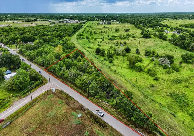 1st image of 1011 County Road 129, Alvin, TX 77511 | MLS# 46143219