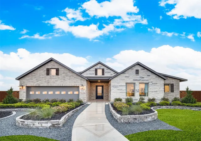 Photo 3 of Single family home for sale at 2710 Silver Map Ln, League City, TX 77539 | MLS# 35590125 | Listing updated on 2026-09-10