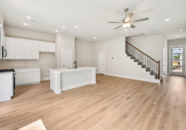 5th image of 3010 Ventas Dr, Houston, TX 77047 | MLS# 46127548
