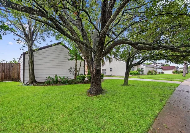 33rd image of 11423 Wickersham Ln, Houston, TX 77077 | MLS# 23387165