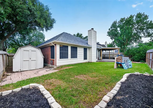 49th image of 4802 Widerop Ln, Friendswood, TX 77546 | MLS# 91288514