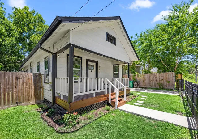 Homes for sale in Houston, TX | 4103 New Orleans St, Houston, TX 77020 | MLS# 43251022