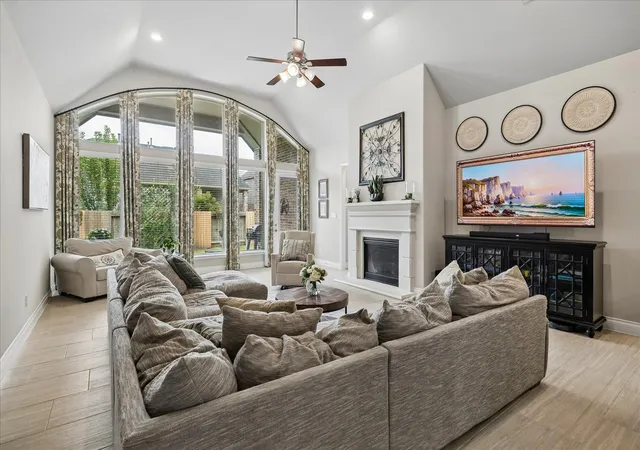 2nd image of 23435 Tavola Rosa Dr, New Caney, TX 77357 | MLS# 20636807