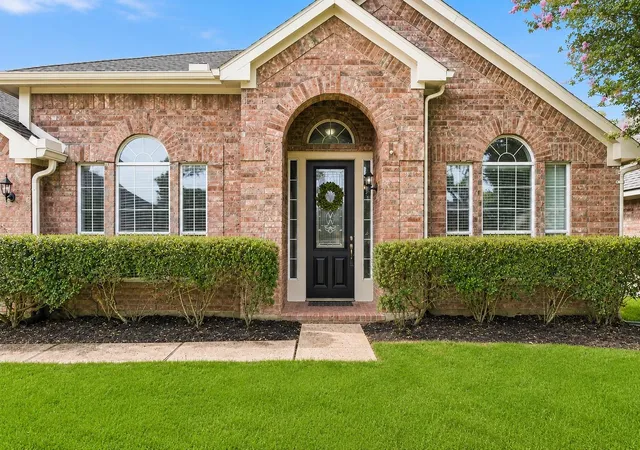 Homes for sale in Pearland, TX | 11308 Windy Dawn Dr, Pearland, TX 77584 | MLS# 58452991