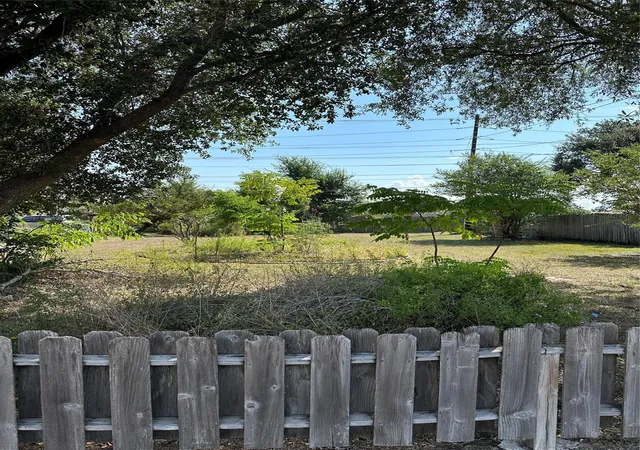Photo 3 of Land for sale at 1219 Park Wind Dr, Katy, TX 77450 | MLS# 72299858 | Listing updated on 2026-08-26