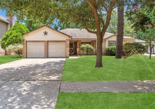Photo 1 of Single family home for sale at 6903 River Ml Dr, Spring, TX 77379 | MLS# 23676535 | Listing updated on 2026-09-21