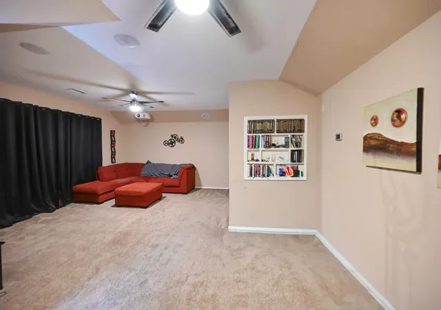 13th image of 746 San Jacinto Cir, Baytown, TX 77521 | MLS# 33185969