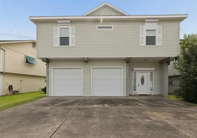 4th image of 10 N Flamingo St, La Marque, TX 77568 | MLS# 33802761