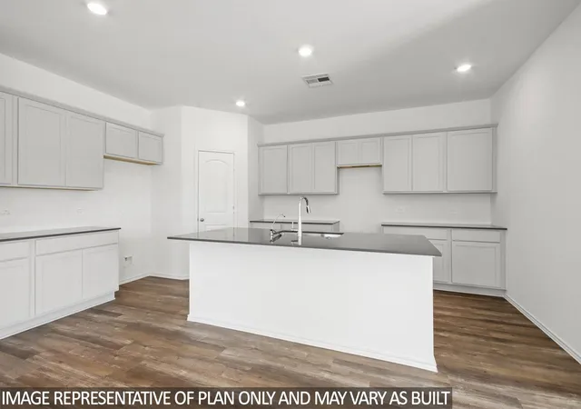 Photo 2 of Single family home for sale at 285 San Marcos Trl, Cleveland, TX 77327 | MLS# 19160206 | Listing updated on 2026-08-24