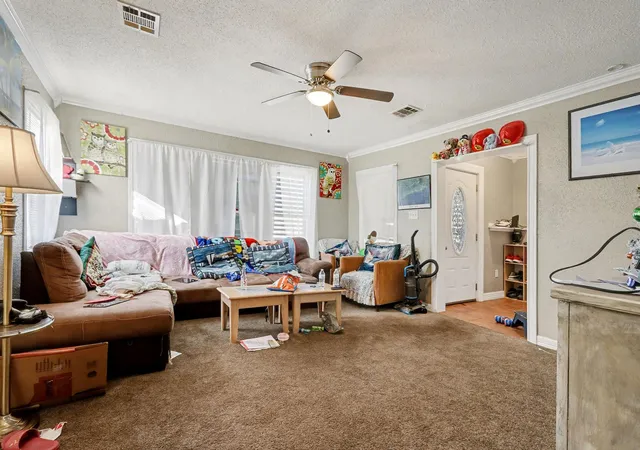 3rd image of 4921 Alamo Dr, Galveston, TX 77551 | MLS# 44037113