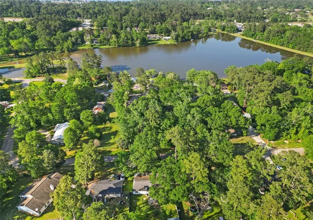Photo 3 of Land for sale at 0 Arrowhead Dr, Montgomery, TX 77316 | MLS# 45954930 | Listing updated on 2026-04-16