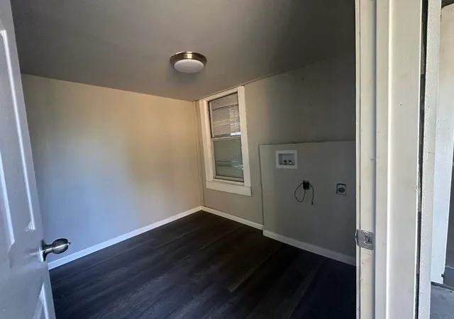 Photo 2 of Multi family home for sale at 7146 Ave I, Houston, TX 77011 | MLS# 68525265 | Listing updated on 2026-09-02