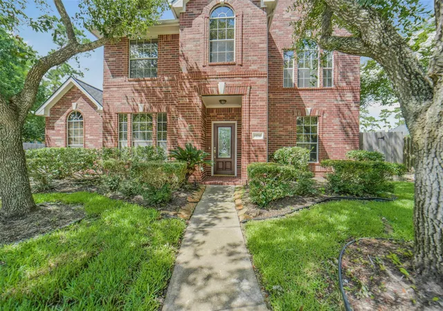 Photo 3 of Single family home for sale at 13730 Lawrence Tr Ct, Cypress, TX 77429 | MLS# 3227011 | Listing updated on 2026-09-11