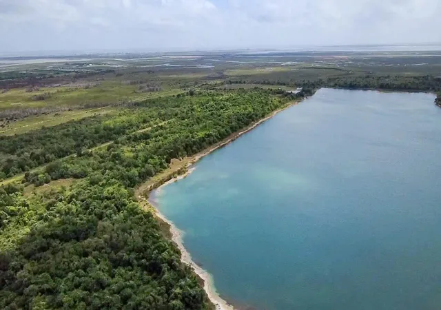 Photo 3 of Land for sale at 7600 Gulf St, Hitchcock, TX 77563 | MLS# 13760722 | Listing updated on 2026-07-31
