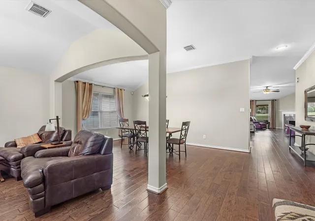 Photo 3 of Single family home for sale at 19019 Relay Rd, Humble, TX 77346 | MLS# 91584547 | Listing updated on 2026-07-28