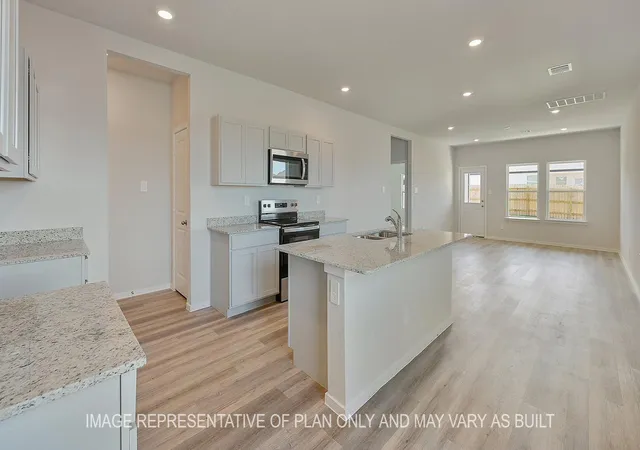 Photo 4 of Single family home for sale at 1155 Toledo Bnd Dr, College Station, TX 77845 | MLS# 26614969 | Listing updated on 2026-09-27