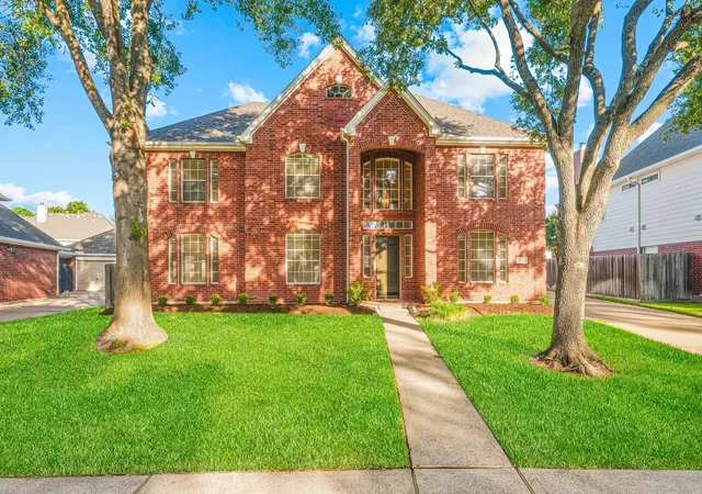 Photo 1 of Sale Pending at 9323 Hudson Bnd Cir, Houston, TX 77095 | MLS# 50946150 | Listing updated on 2026-09-03
