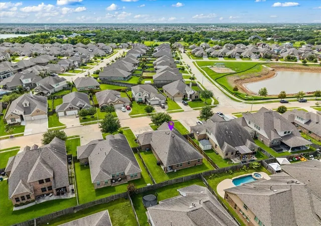 Homes for sale in League City, TX | 422 Stockport Dr, League City, TX 77573 | MLS# 62459351