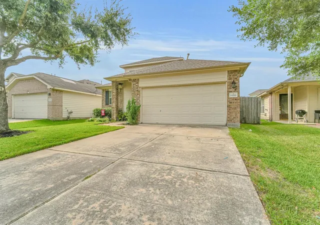 Photo 2 of Single family home for sale at 19319 Poppy Grv Ln, Cypress, TX 77433 | MLS# 94970568 | Listing updated on 2026-09-06