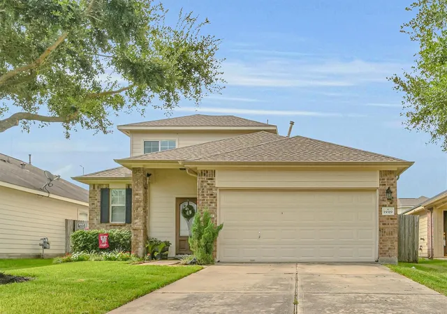 Photo 2 of Single family home for sale at 19319 Poppy Grv Ln, Cypress, TX 77433 | MLS# 94970568 | Listing updated on 2026-09-06